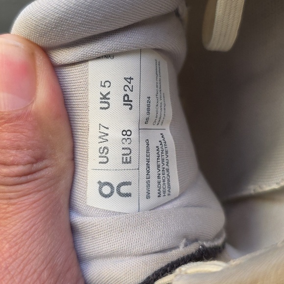 On Running Women's Sneakers - White and Light Green - Picture 13 of 13